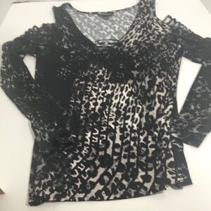 Rock & Republic Top Black/White Strappy Cold Shoulder Top. Size M.